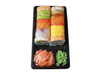 Maguro Rainbow Roll görseli