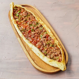 Kuşbaşılı Mantarlı Pide görseli