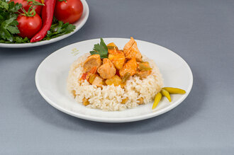 Pilav Üstü Tavuk Sote görseli