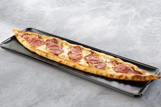 Pastırmalı Kaşarlı Pide (Açık) görseli