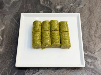 Yeşil Sarma Baklava (250 G) görseli