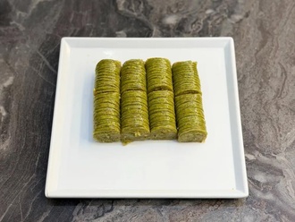 Yeşil Sarma Baklava (500 G) görseli