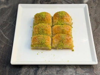Fıstıklı Baklava (250 G) görseli