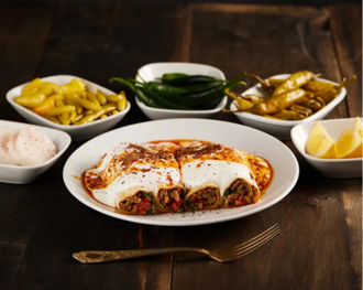 Yoğurtlu Et Tantuni Dürüm (Yarım) görseli