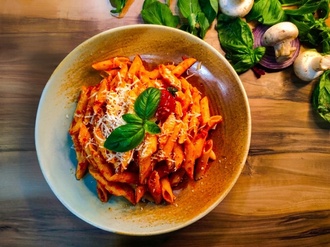 Penne Napolitan görseli