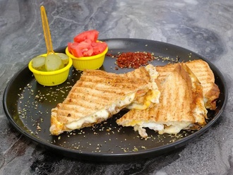 Manyak Tost görseli