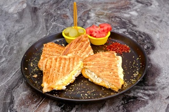 Peynir Şöleni Tost görseli