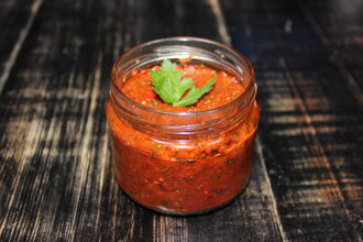 Acılı Ezme (300 Gr.) görseli