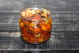 Zeytin Salatası görseli