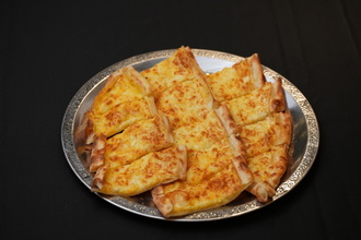 Peynirli Yumurtalı Pide görseli