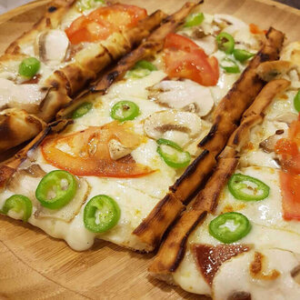 Sebzeli Karışık Pide (Kapalı) görseli