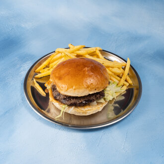 Classic Burger görseli
