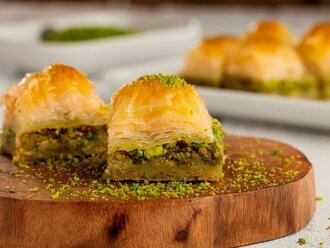 Fıstıklı Baklava (1 Kg.) görseli