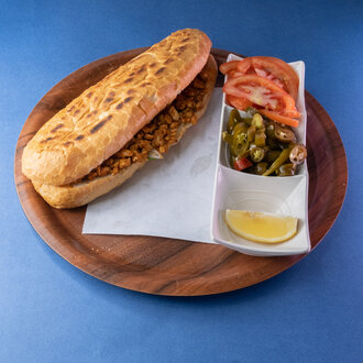 Tam Ekmek Arası Tavuk Tantuni görseli