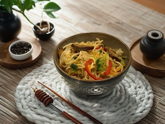 Sebzeli Ramen görseli