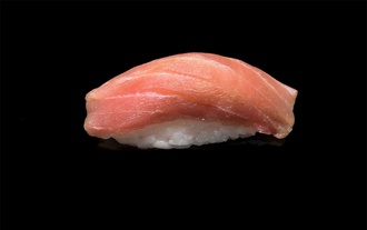 Maguro Nigiri görseli