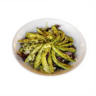 Avokado Salatası görseli