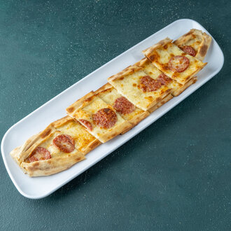 Sucuklu Kaşarlı Pide görseli