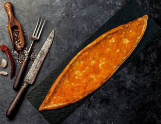 Patatesli Kaşarlı Samsun Pidesi görseli