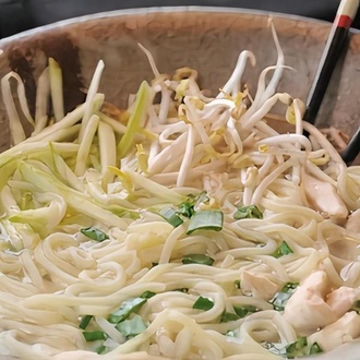 Sebzeli Ramen Çorba görseli