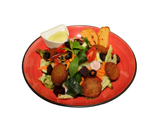 Falafel Salata görseli
