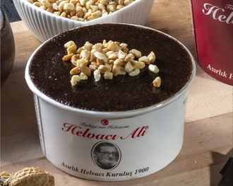 Çikolatalı İrmik Helvası (Dondurmasız) görseli