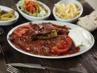 İskender (Et Dönerden) görseli