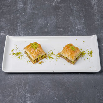 Fıstıklı Özel Kare Baklava (250 Gr.) görseli