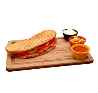 Kaşarlı Sucuklu Tost görseli