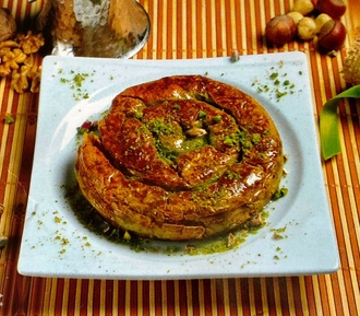 Fıstıklı Burma Tatlısı görseli