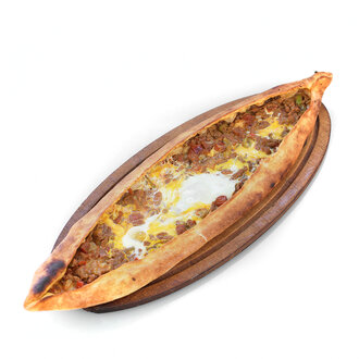 Kuşbaşılı Yumurtalı Pide görseli