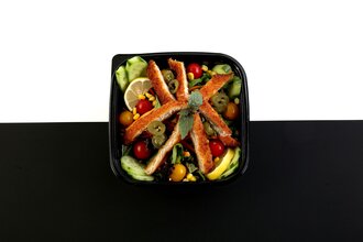 Viyana Usulü Tavuk Şnitzel Salata görseli