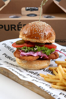 Puree Tavuk Burger görseli