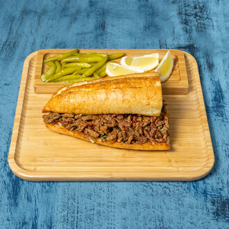 Yarım Ekmek Et Tantuni görseli