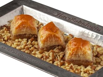 Tepside Cevizli Baklava (2,8  Kg.) görseli