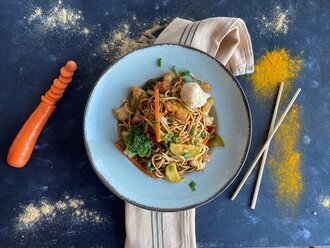 Klasik Sebzeli Noodle görseli
