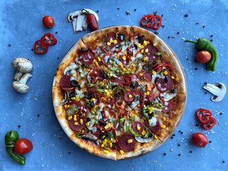 Karışık Pizza (33 Cm.) (Büyük) görseli