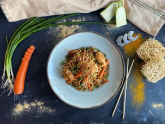 Klasik Jumbo Karidesli Noodle görseli