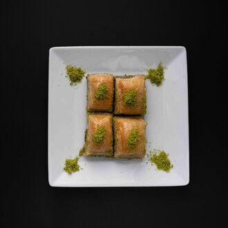 Fıstıklı Baklava (6 Dilim) görseli