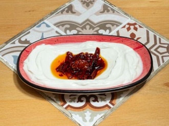 Acılı Yoğurt görseli