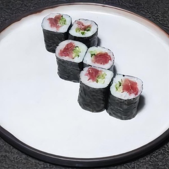 Maguro Maki (6 Adet) görseli