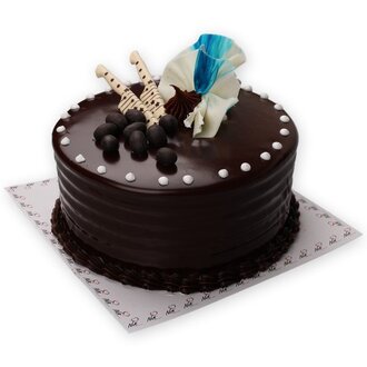 Çikolatalı Fındıklı Pasta (2 - 4 Kişilik) görseli