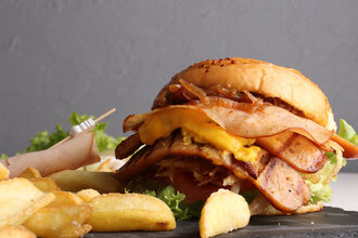 Disco Sosis Burger görseli