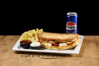 Ayvalık Tost Menü 3 görseli