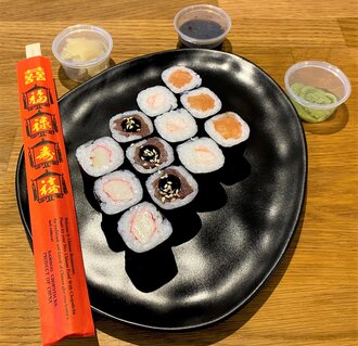 Standart Roll Sushi Maki Set ( 12 Pcs.) görseli