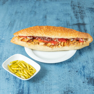 Tam Ekmek Arası Tavuk Döner görseli