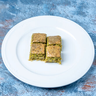 Fıstıklı Ev Baklavası (250 Gr) görseli