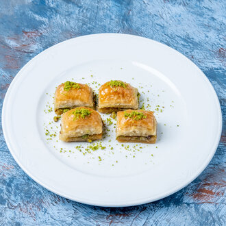 Fıstıklı Baklava (1 Kg.) görseli