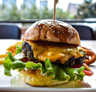 Classic Burger görseli