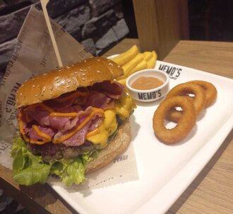 Dana Fümeli Burger görseli